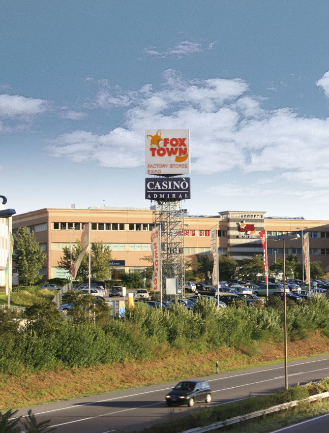 foxtown factory stores